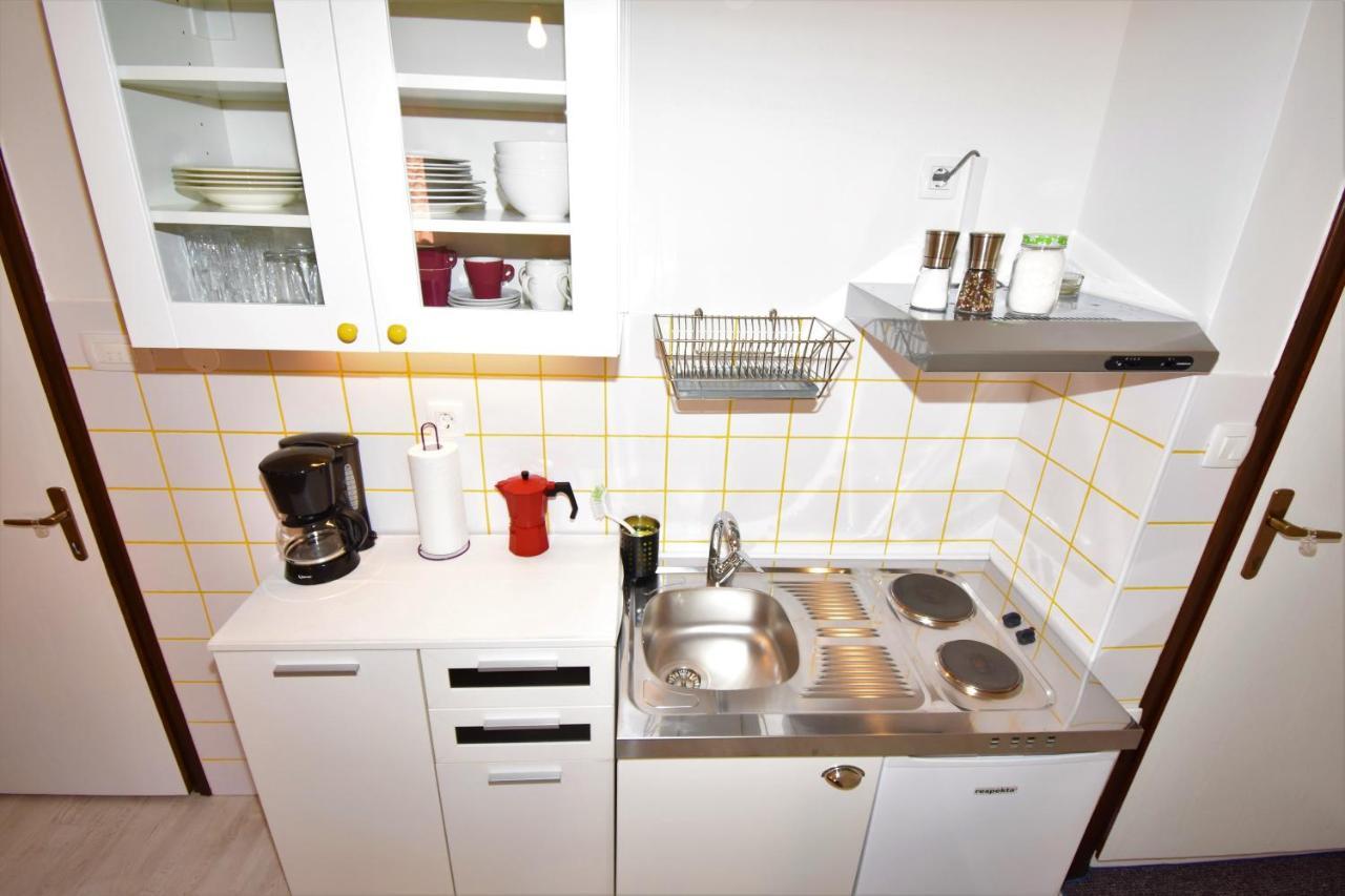 Studio Apartments Skoric Opatija Volosko Екстериор снимка