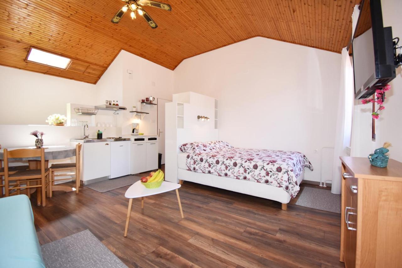 Studio Apartments Skoric Opatija Volosko Екстериор снимка