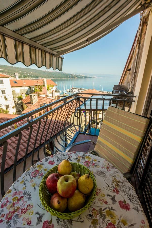 Studio Apartments Skoric Opatija Volosko Екстериор снимка